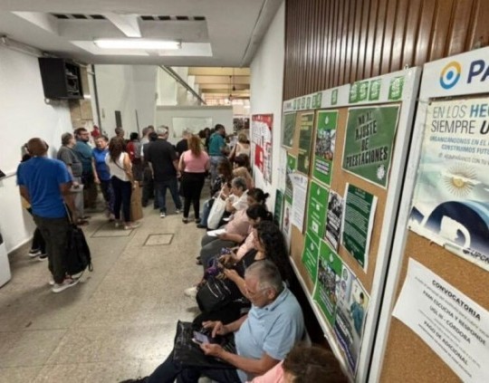 Médicos de cabecera de PAMi rechazan cobrar $2.100 por paciente y paran 72 horas