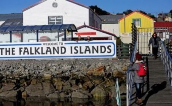 Estados Unidos evalúa dejar de apoyar la postura británica sobre las Malvinas