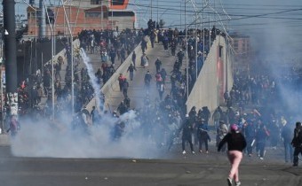 Bolivia: Sectores fines a Evo Morales avanzan hacia La Paz tras 14 días de bloqueos