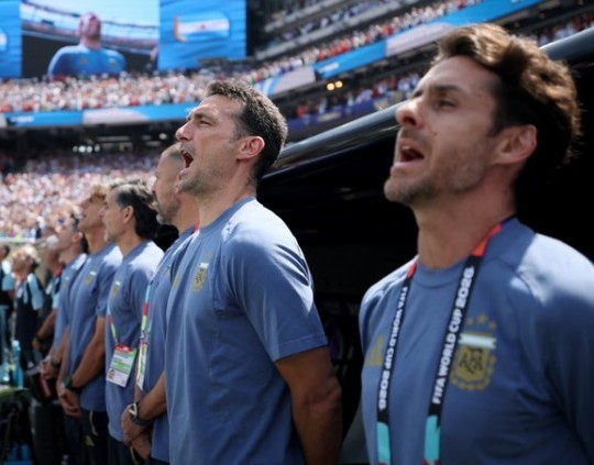 Scaloni puso en duda su continuidad tras la derrota ante España