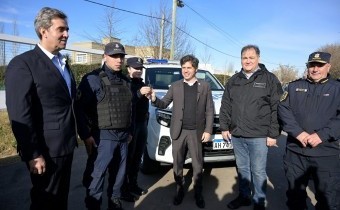 Kicillof acusó a Milei de extorsionar a las provincias para lograr su reelección