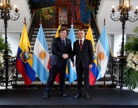 Milei y Noboa encabezaron la firma de acuerdos bilaterales en Quito