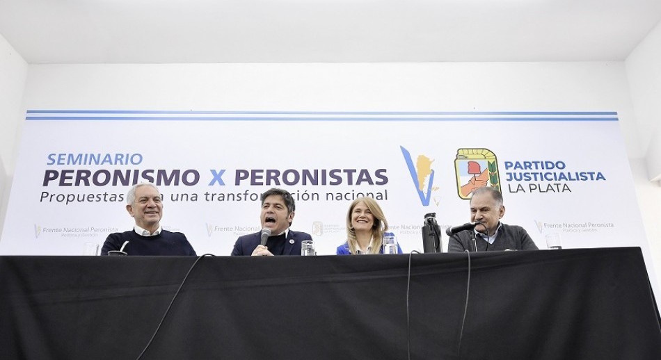 Axel Kicillof: “No debemos someternos a lo que dicten las potencias extranjeras”