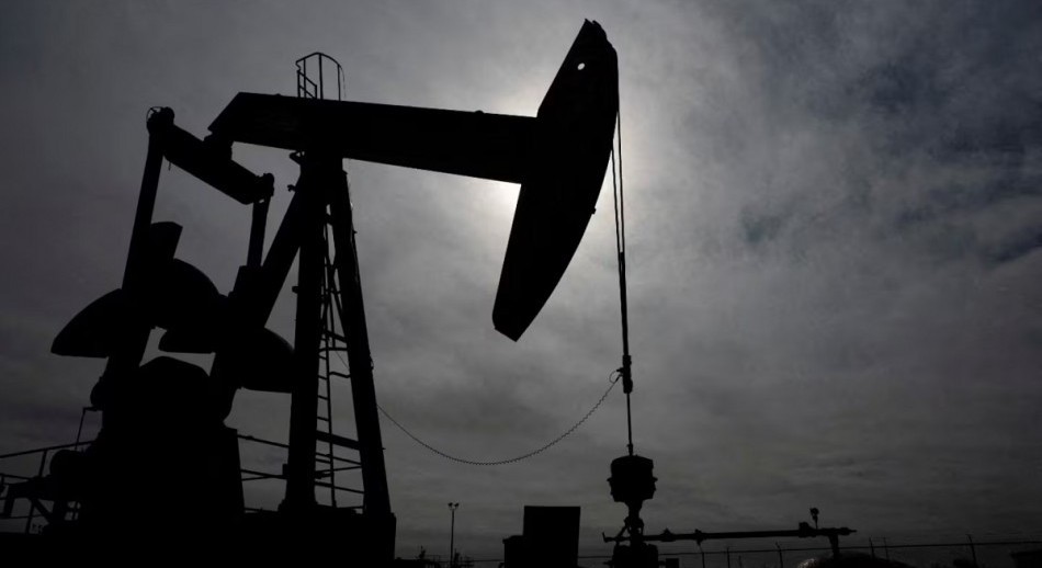 El petróleo sigue en alza y supera los US$105 ante la persistencia del conflicto en Medio Oriente