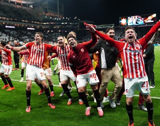 Heroico triunfo de Estudiantes ante Corinthians para meterse en semifinales de la Copa Libertadores