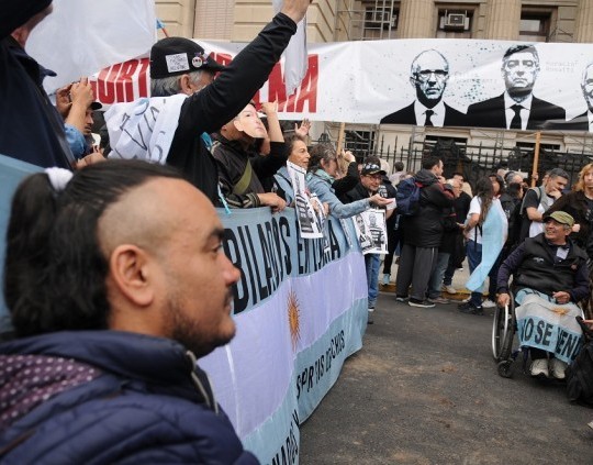 Ley de Tierras: la Corte suspendió su derogación por el DNU 70